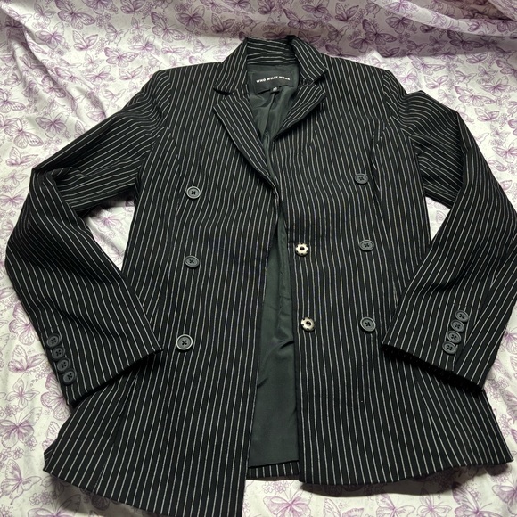 Who What Wear Jackets & Blazers - 🪬Who What Wear Black Pinstripe Blazer